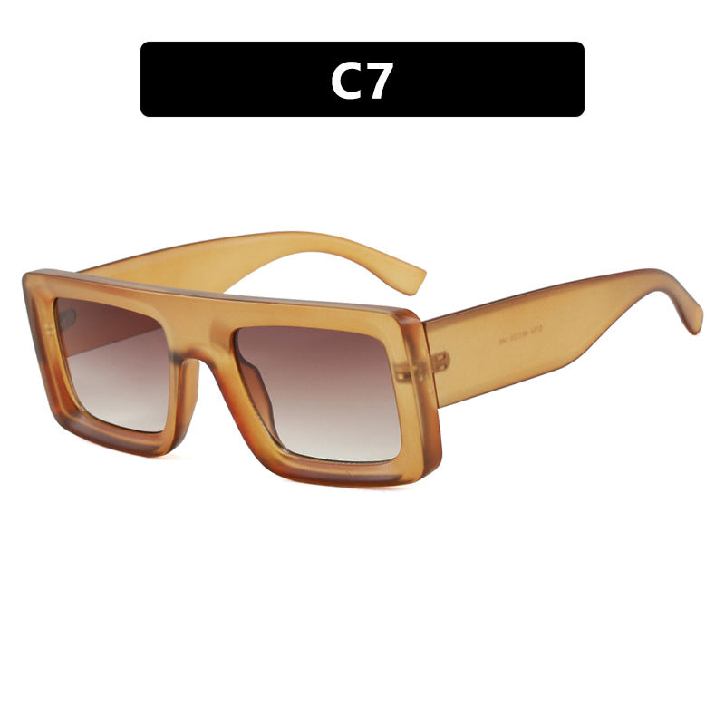 Women's fashionable square sunglasses with sturdy frame and protective lenses Bowlift
