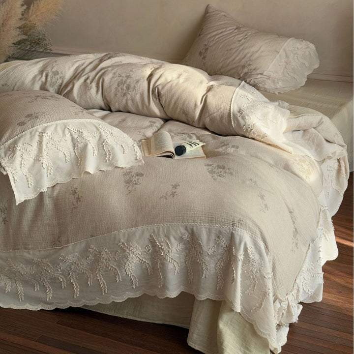 Light cotton-linen duvet cover set with lace ruffle and fine flower embroidery Bowlift