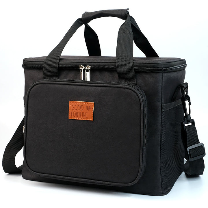 Cooler bag with insulating interior and practical carrying options Bowlift