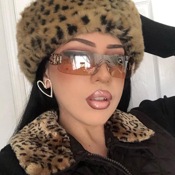 Women's futuristic sunglasses with ultra-modern metal accents Bowlift