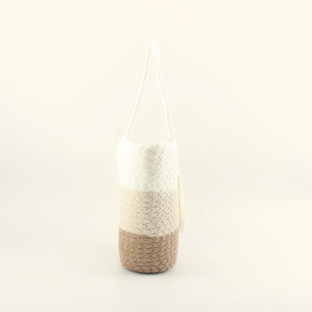 Fashionable crochet shoulder bag with tassel Bowlift