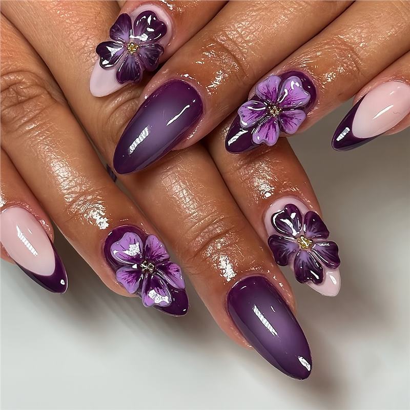 Artistic Floral Press-On Nails with 3D Accents Bowlift