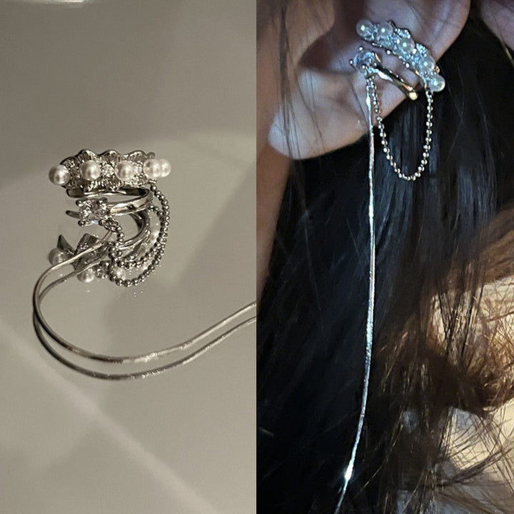 Elegant Pearl and Crystal Chain Ring Bowlift