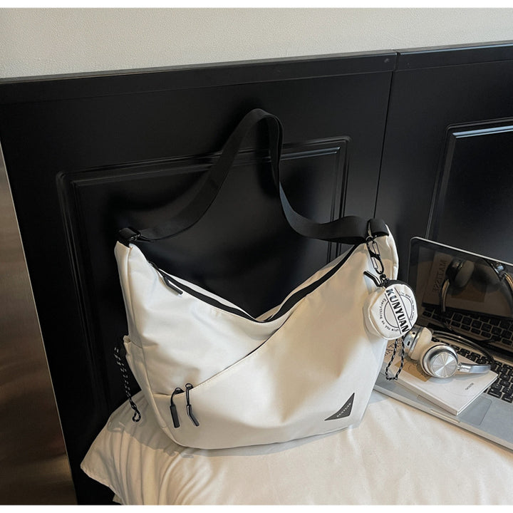 Multi-Pocket Functional Hobo Bag Bowlift