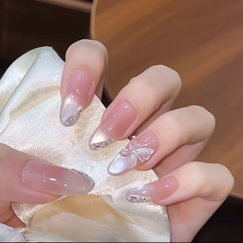 Glamorous artificial nail tips with 3D flower and crystal embellishments Bowlift