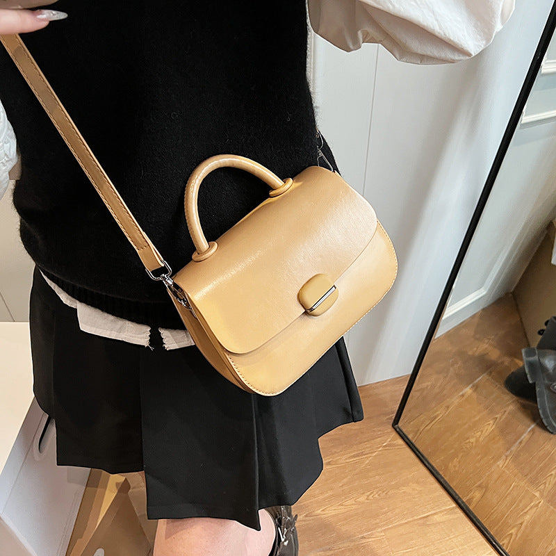 Elegant Structured Crossbody Handbag Bowlift