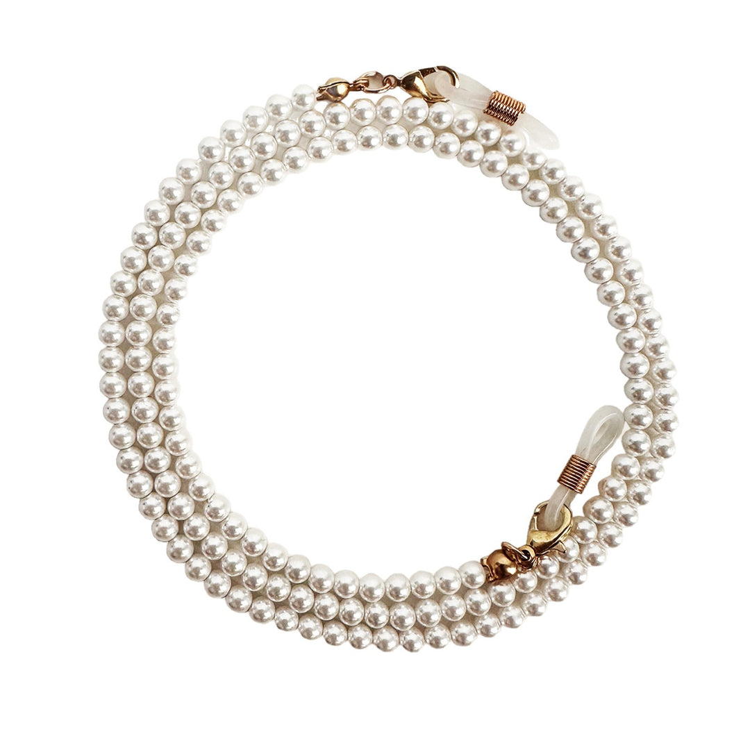 Multi-Layered Bead Eyewear Chain Bowlift