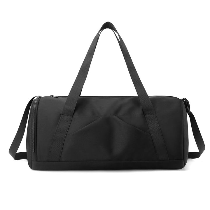 Sporty travel bag with adjustable shoulder strap and sturdy material Bowlift