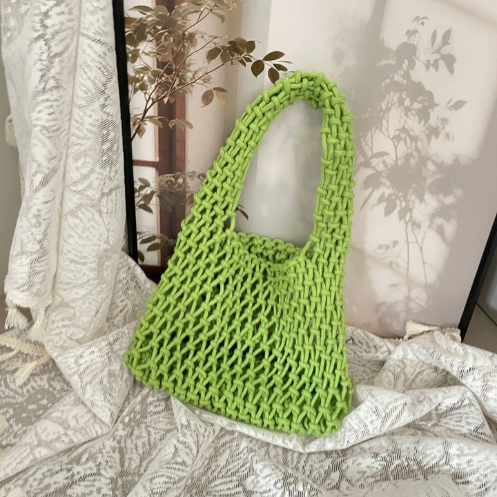 Hand-knotted tote bag with unique design Bowlift