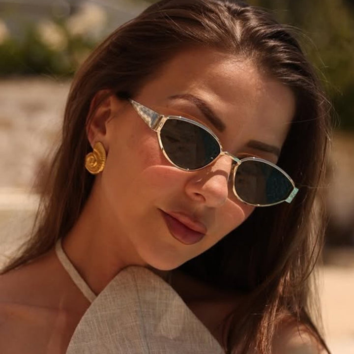 Women's Cat-Eye Sunglasses with Elegant Design and Luxurious Accents Bowlift