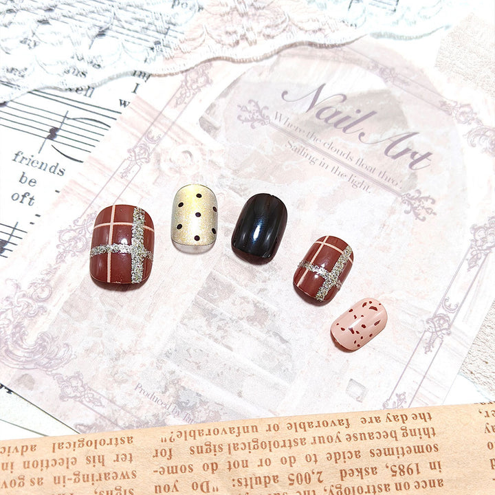 Artful Nail Tips Bowlift