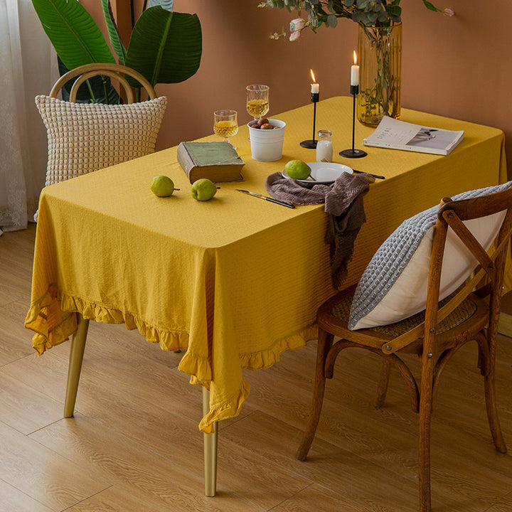 Light cotton gauze tablecloth with frill and natural structure Bowlift