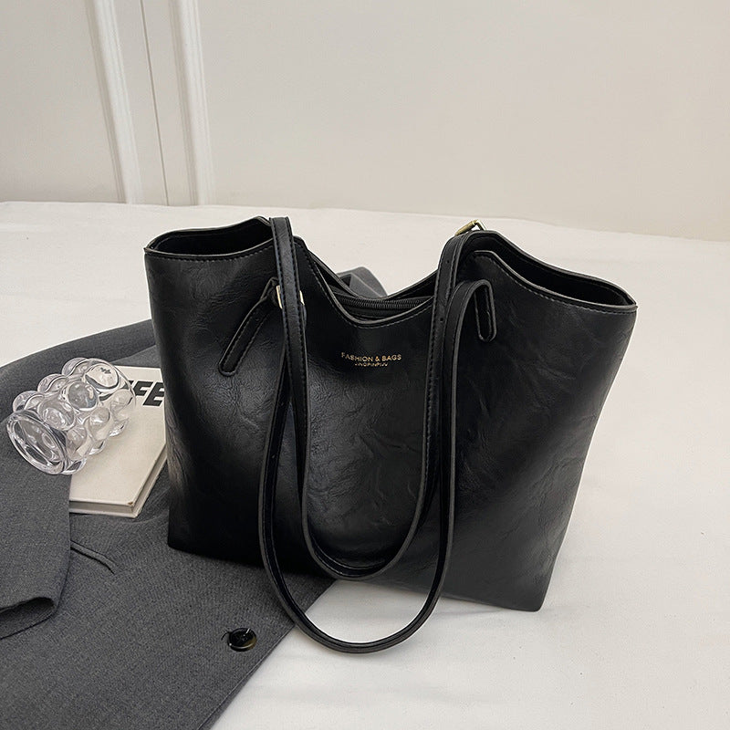 Elegant Leather Tote Bowlift