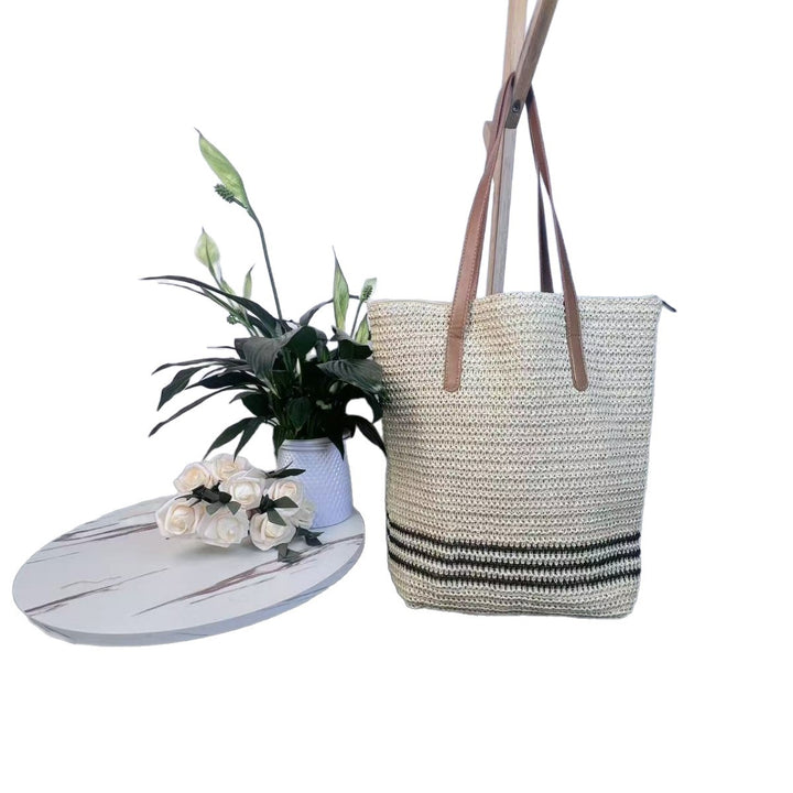 Oversized Beach Bag Made of Woven Material Bowlift