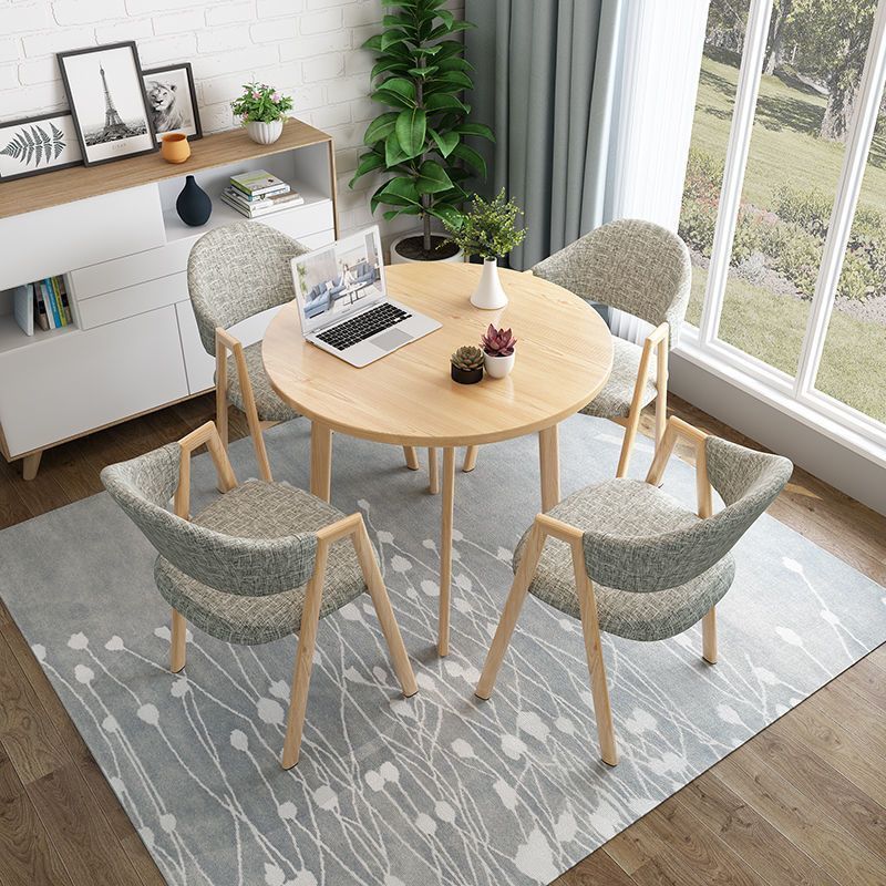 Dining chair with ergonomic upholstery and modern design Bowlift