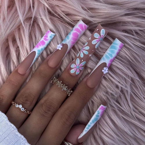 Artfully Designed Long Press-On Nails Bowlift