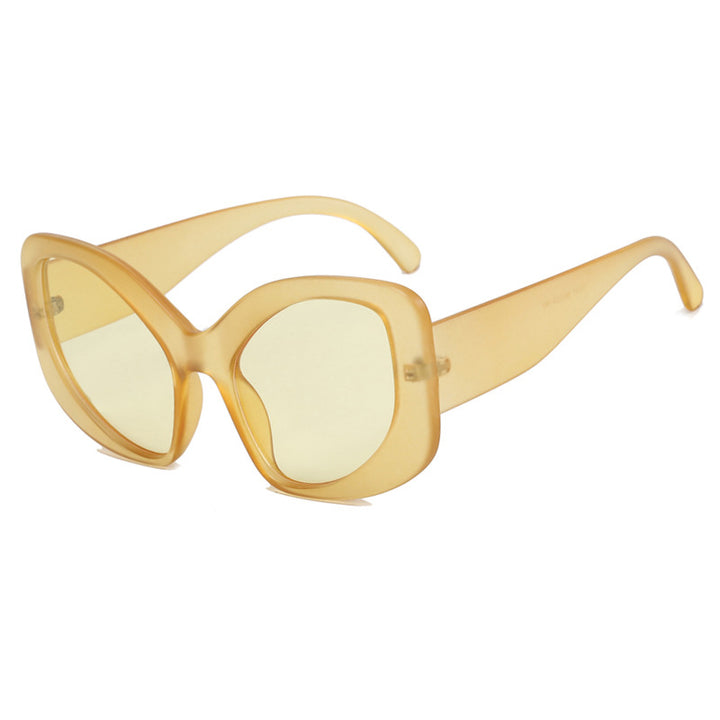 Women's oversized sunglasses in a modern design Bowlift