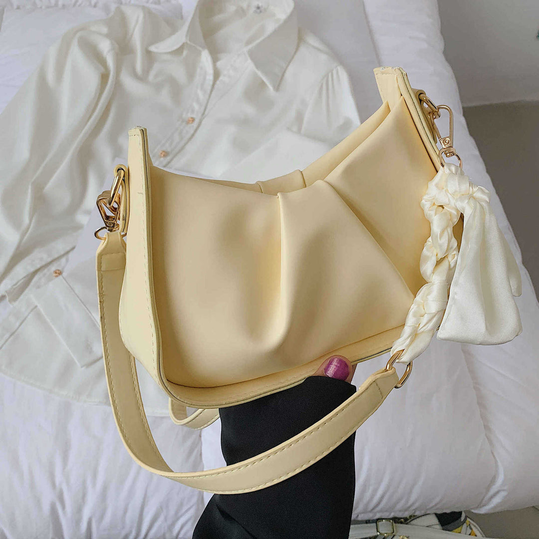 Chic Bow-Detail Crossbody Bag Bowlift