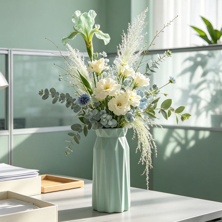 Elegant Geometric Vase Bowlift