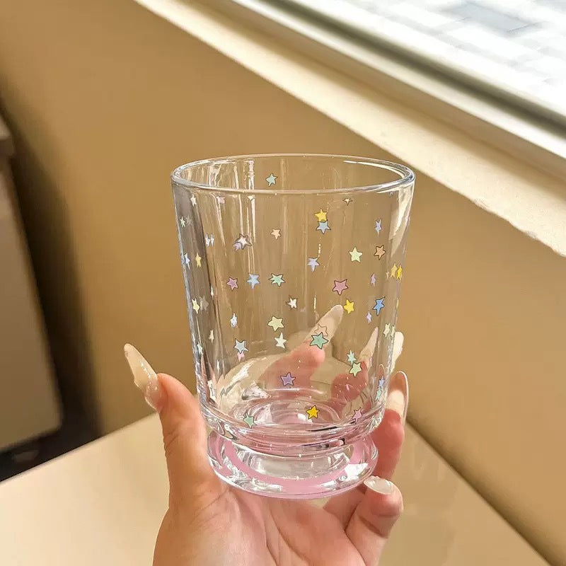 Drinking glass with colorful star decor Bowlift