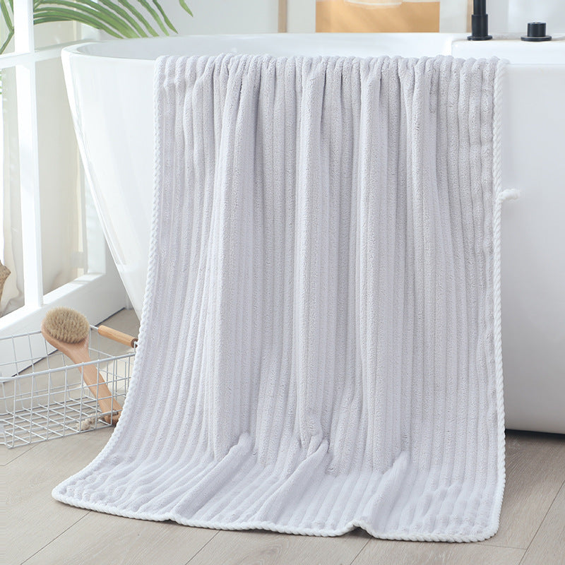 luxurious and soft towel by Bowlift