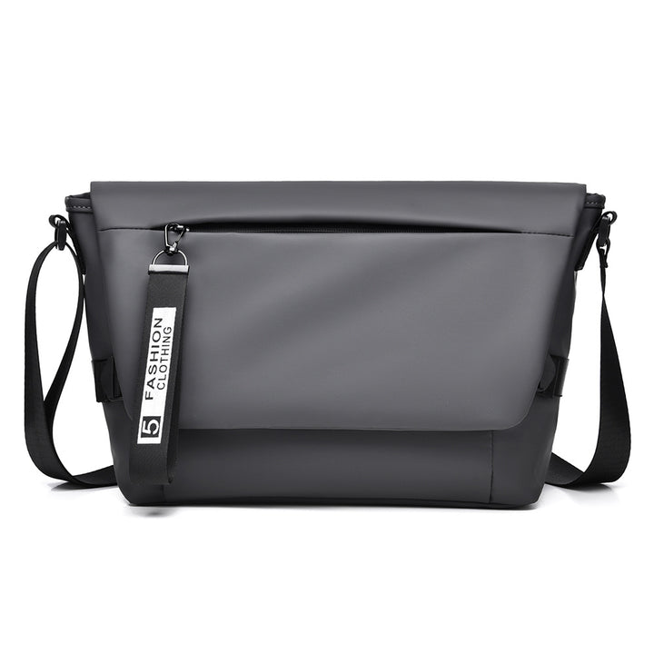 Contemporary Waterproof Messenger Bag Bowlift