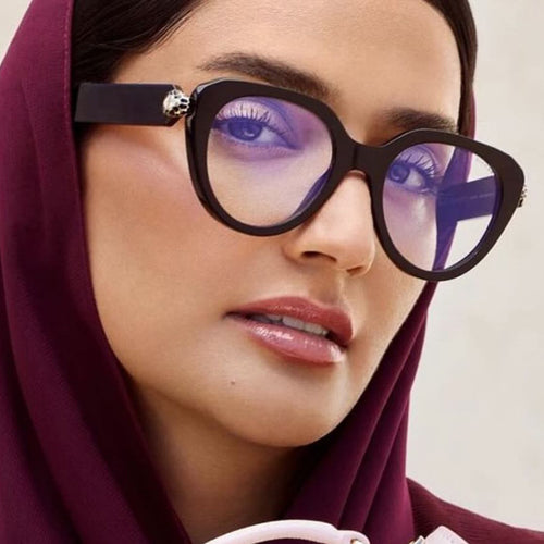 Ladies Cat-Eye Sunglasses with Golden Accents and Protective UV Filter Bowlift