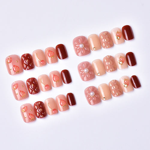 Strawberry-Inspired Decorative Press-On Nail Art Set