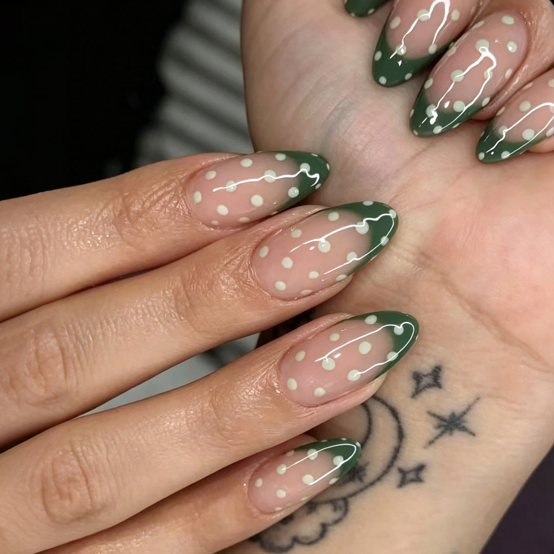 Decorative Press-On Nail Set