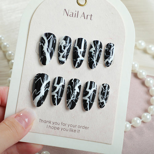 Artistic Lightning-Pattern Press-On Nails