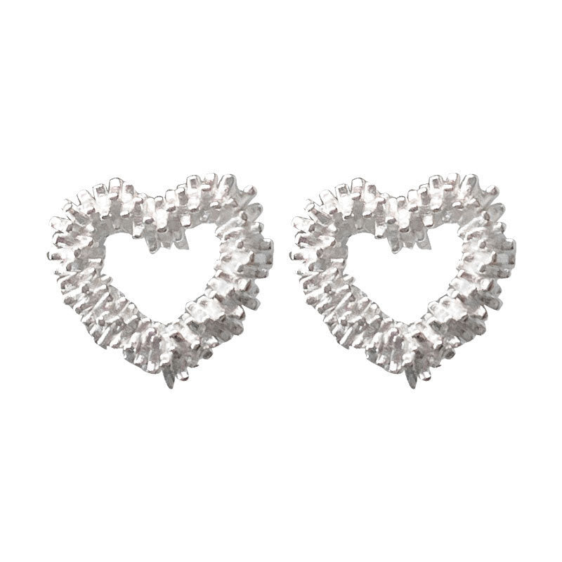 Sparkling Heart Earrings Bowlift
