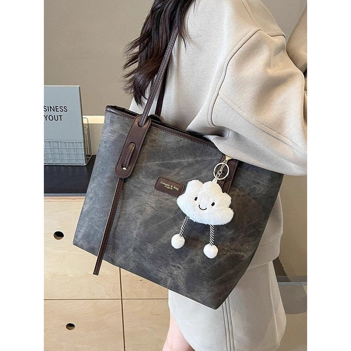 Chic Structured Tote Bag Bowlift