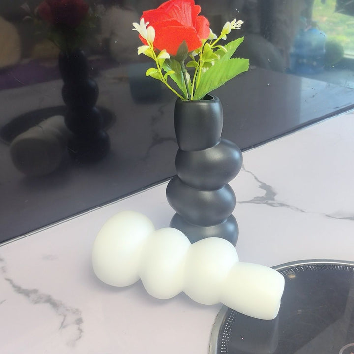 Decorative Figurine Bowlift