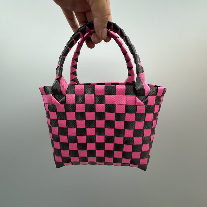 Playful and Colorful Basket Bag Bowlift