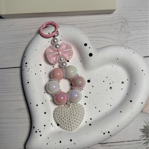 Decorative Bow and Bead Charm Keychain Bowlift