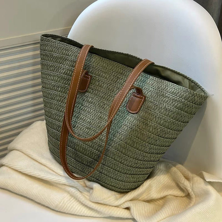 Elegant and Spacious Straw Bag with Leather Handles Bowlift