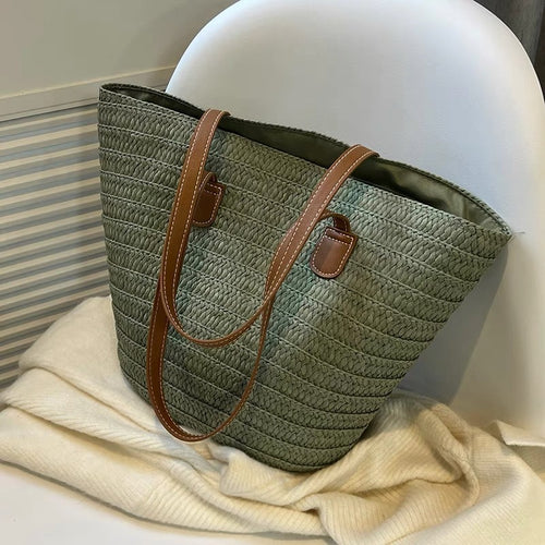 Elegant and Spacious Straw Bag with Leather Handles Bowlift