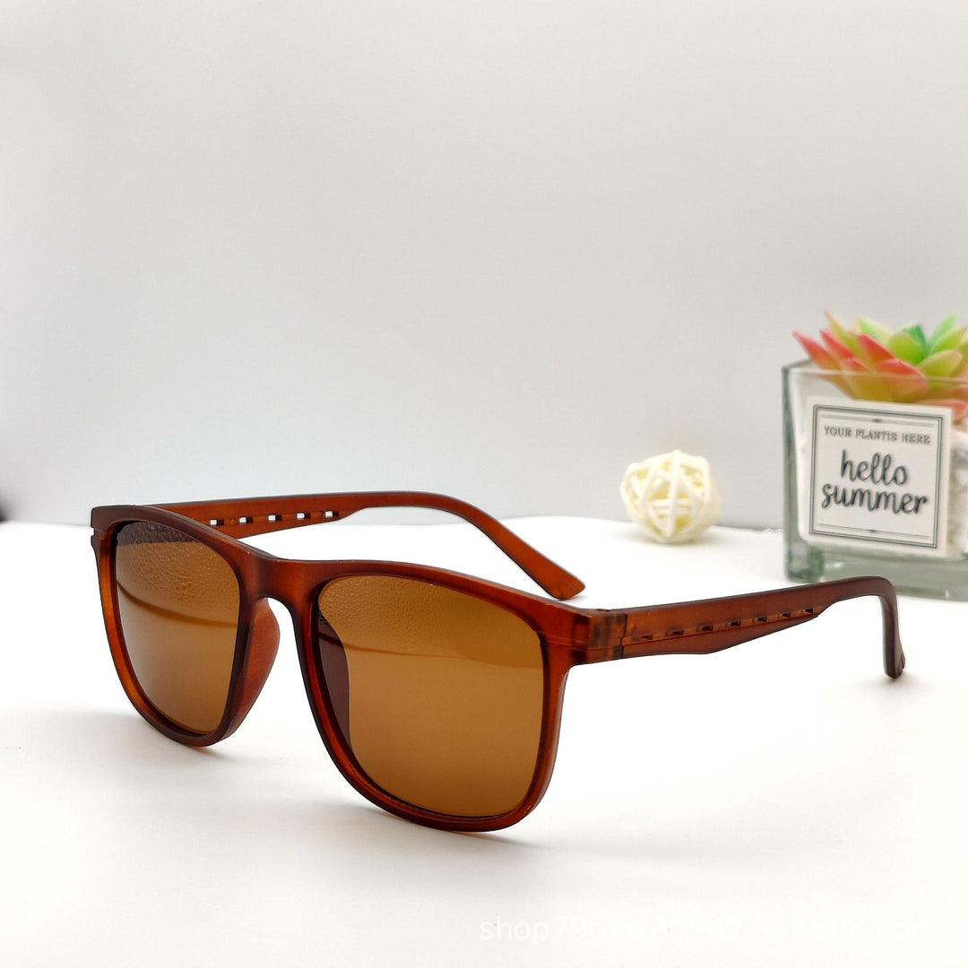 Men's stylish sunglasses with a sleek frame and polarized lenses Bowlift