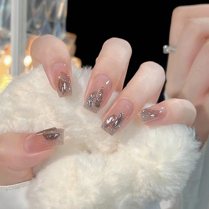 Glamorous Heart Nail Tips Bowlift