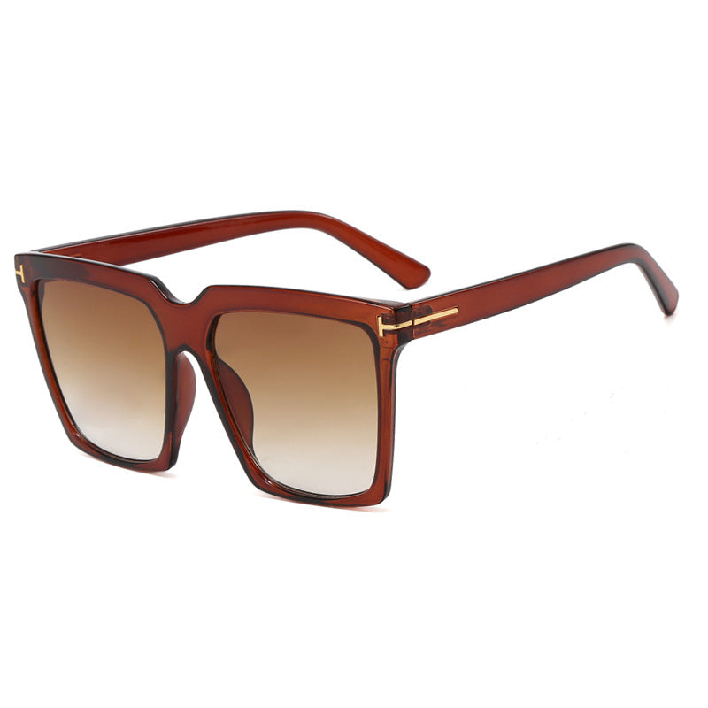 Women's square sunglasses with elegant metal accent Bowlift