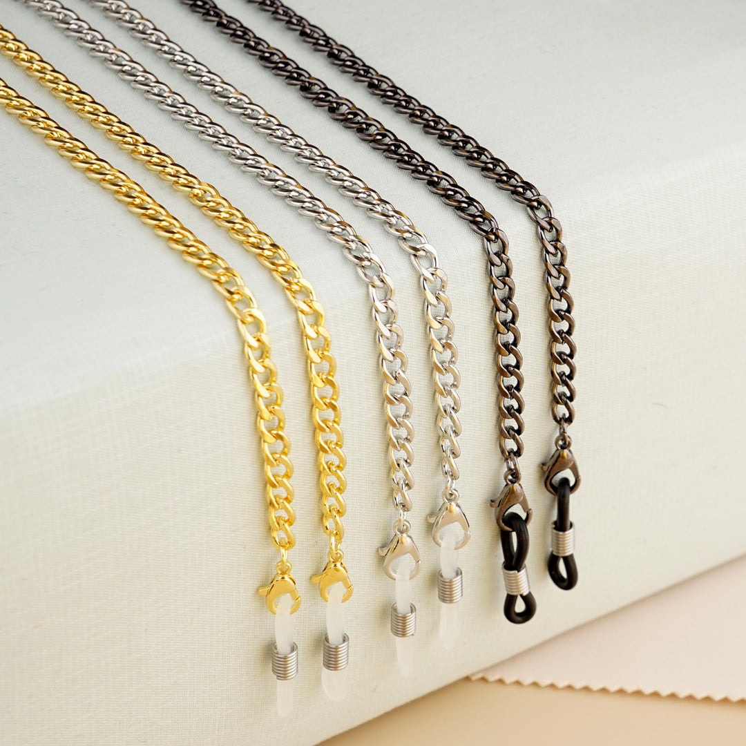 Stylish Silver Eyewear Holder Bowlift