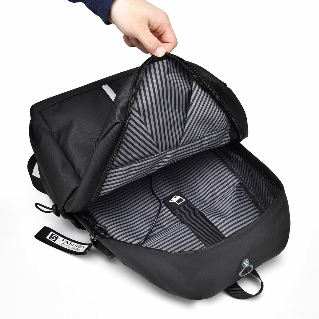 Versatile Tech-Ready Backpack Bowlift
