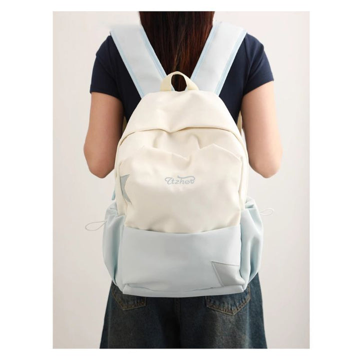 Versatile Everyday Backpack Bowlift