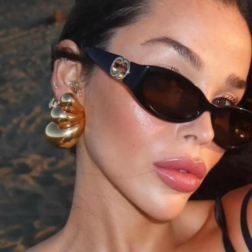 Women's fashionable cat-eye sunglasses with protective UV filter and luxurious accents Bowlift