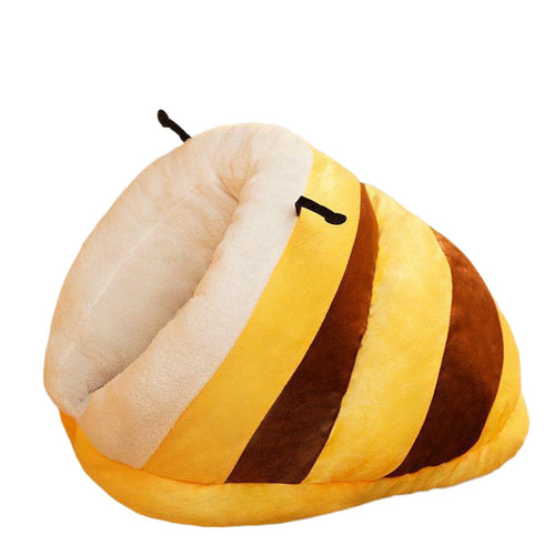 Cozy Bee-Shaped Dog Bed