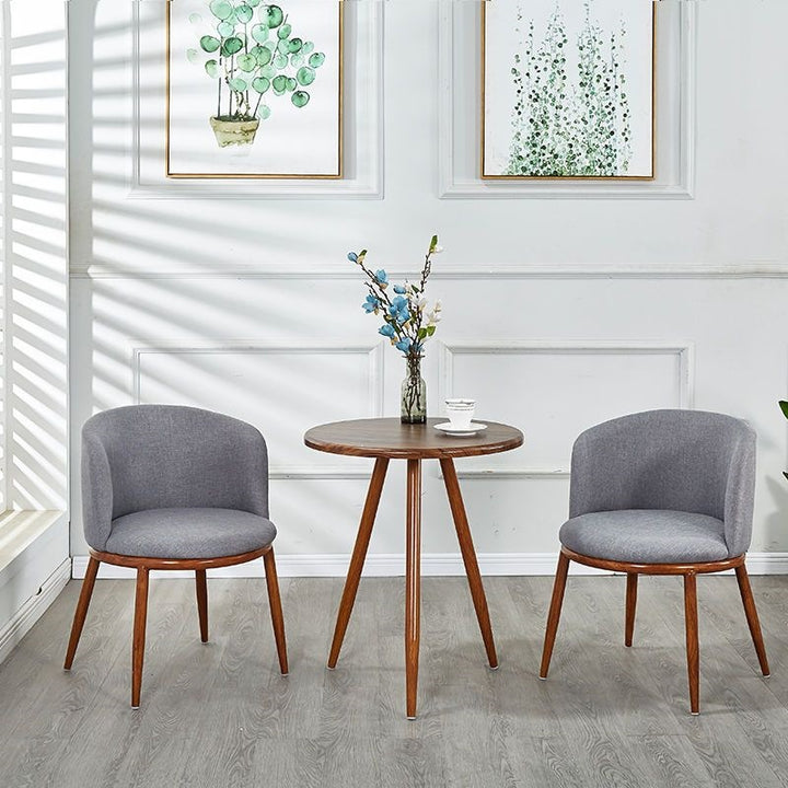 Polster chair with modern curves and comfortable seating surface Bowlift