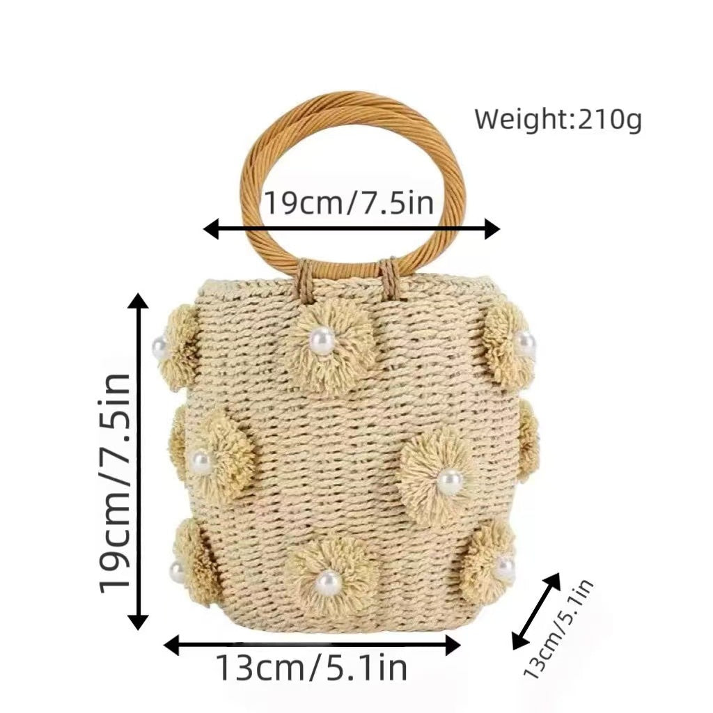 Refined handbag with pearl applications Bowlift
