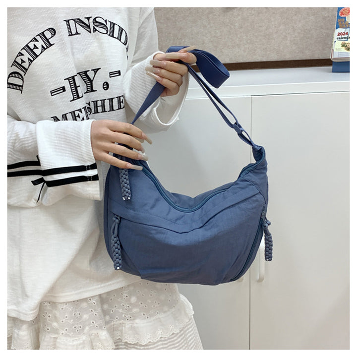 Comfortable shoulder bag with practical compartments Bowlift