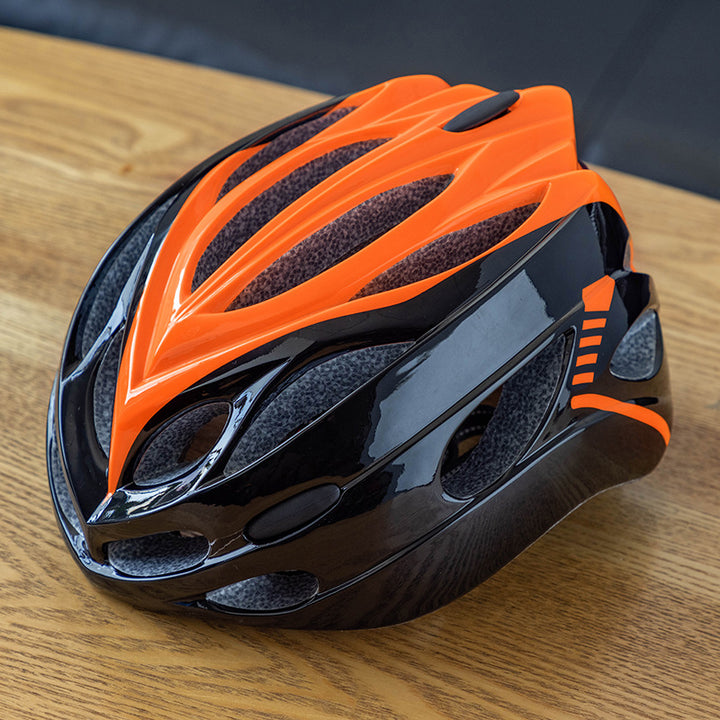 Sporty Cycling Helmet Bowlift