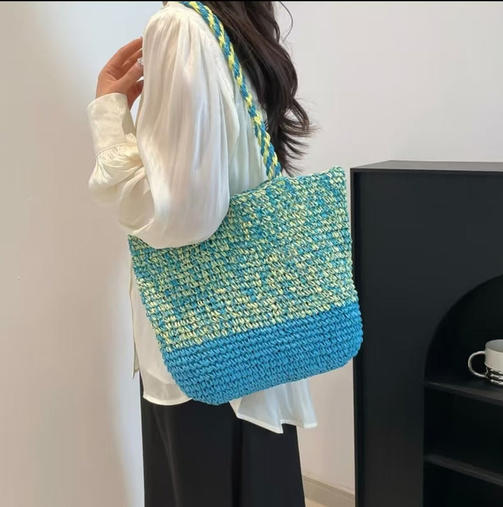Airy macramé tote bag Bowlift